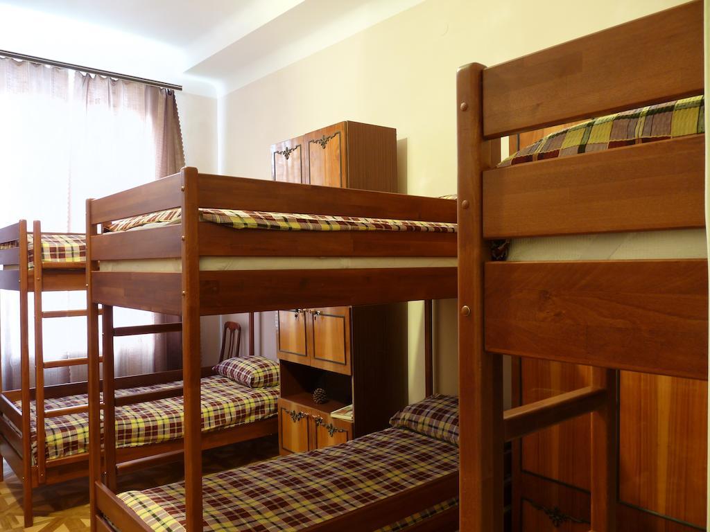 Voyager Hostel Lviv Værelse billede
