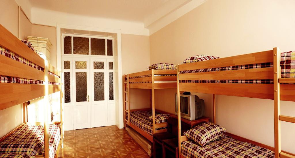 Voyager Hostel Lviv Værelse billede